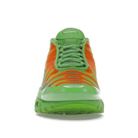 Nike-Air-Max-PlusSupreme-Green-3.jpg
