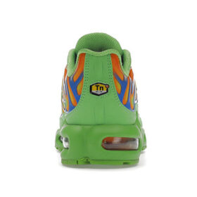 Nike-Air-Max-PlusSupreme-Green-3.jpg