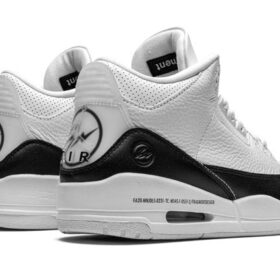 fragment-white-black-469328.jpg