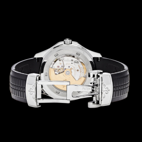 patek-philippe-aquanaut-5167a-001-selfwinding-stainless-steel-black-dial-2011-patek-philippe-40265459728628_1280x_eda2245f-30d9-44af-b578-3573e37c82e8_1024x-Photoroom