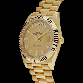 rolex-day-date-40-yellow-gold-champagne-diamond-dial-228238-rolex-40762929086708_1280x_a516f2e5-0da1-4022-b1d9-a5d4c8b6c6f8_1024x-Photoroom